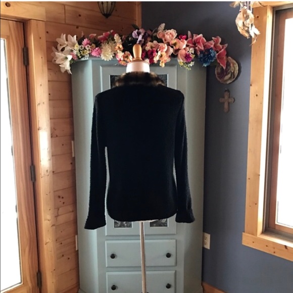 Sweater Cardigan with Furry Collar - Picture 4 of 5